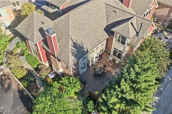 9 KENILWORTH MEWS, CLEVELAND, OH 44106 - Image e832d48cf658ecb6f2bea824eb00d3fe/2468441460
