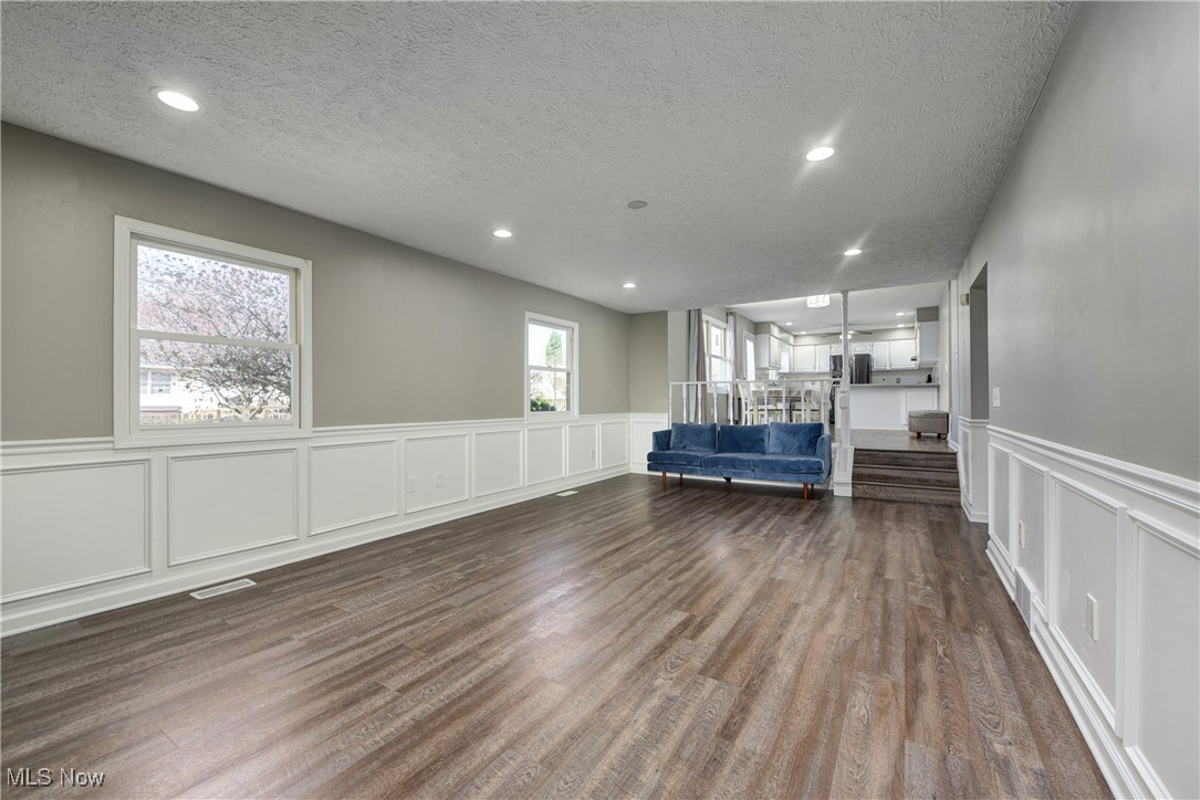 7200 Hidden Glen Drive, Amherst, Ohio image 22