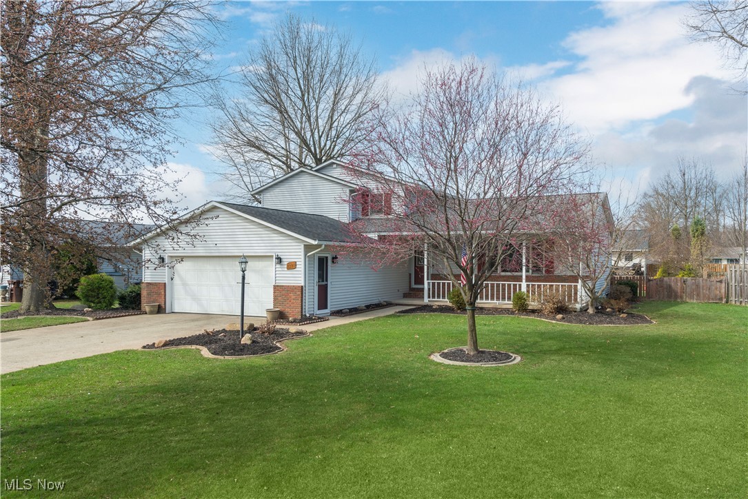 7200 Hidden Glen Drive, Amherst, Ohio image 1