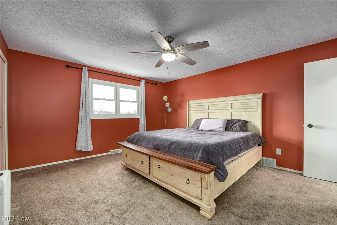 7200 Hidden Glen Drive, Amherst, Ohio image 30