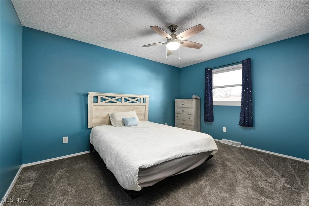 7200 Hidden Glen Drive, Amherst, Ohio image 32