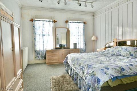 Tiny photo for 720 Mahoning Avenue NW, Warren, OH 44483 (MLS # 5198046)