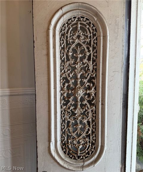 Tiny photo for 720 Mahoning Avenue NW, Warren, OH 44483 (MLS # 5198046)