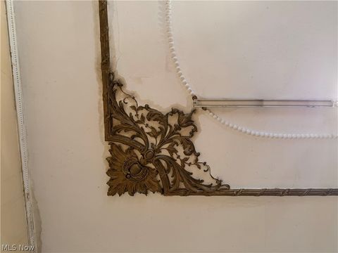 Tiny photo for 720 Mahoning Avenue NW, Warren, OH 44483 (MLS # 5198046)