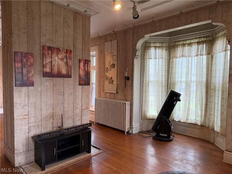 Tiny photo for 720 Mahoning Avenue NW, Warren, OH 44483 (MLS # 5198046)