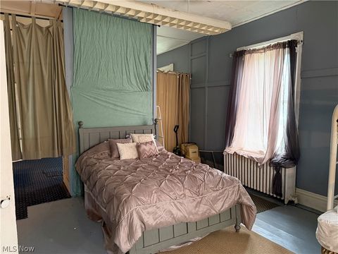 Tiny photo for 720 Mahoning Avenue NW, Warren, OH 44483 (MLS # 5198046)