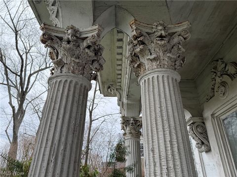 Tiny photo for 720 Mahoning Avenue NW, Warren, OH 44483 (MLS # 5198046)