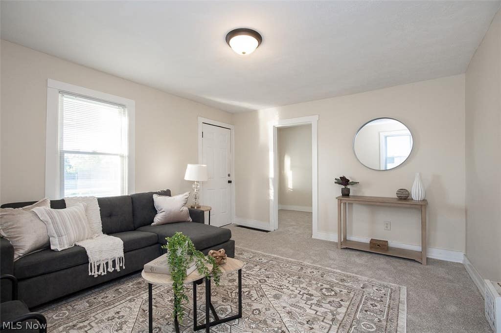 Photo of 12617 Hirst Avenue, Cleveland, OH 44135 (MLS # 5221019)
