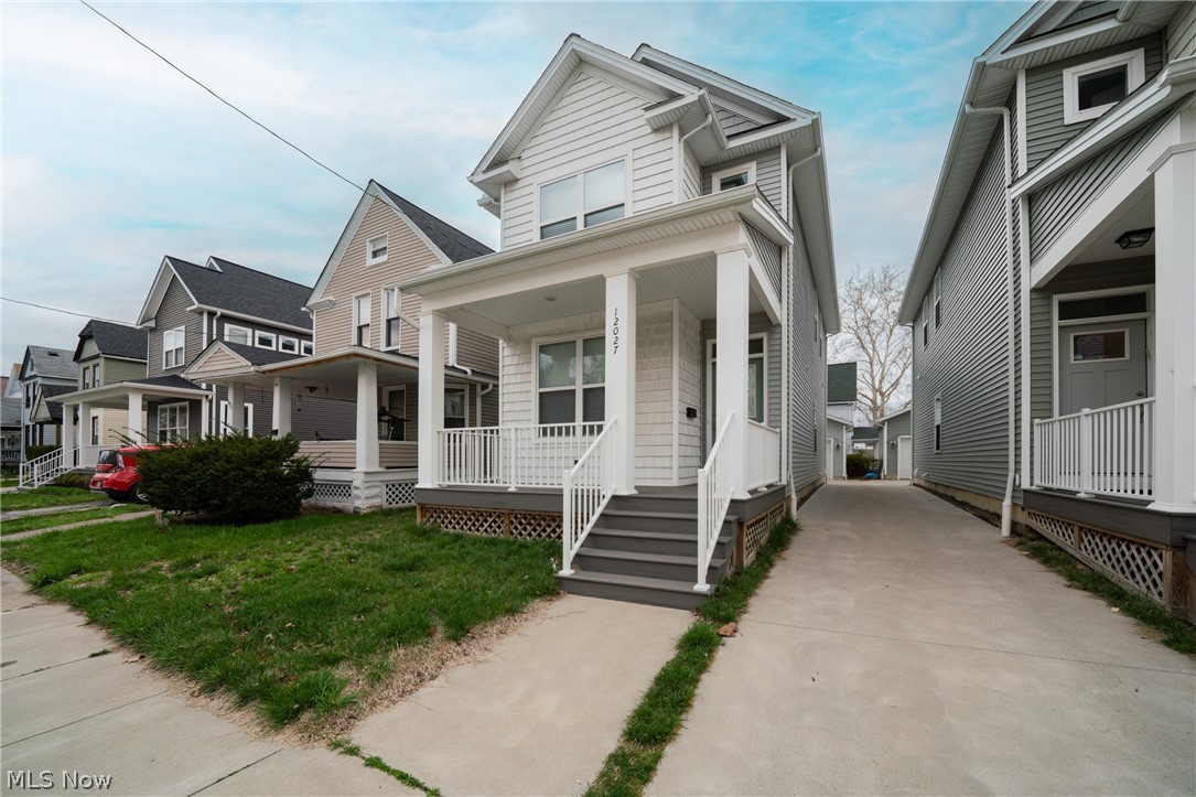 12027 Wade Park Avenue