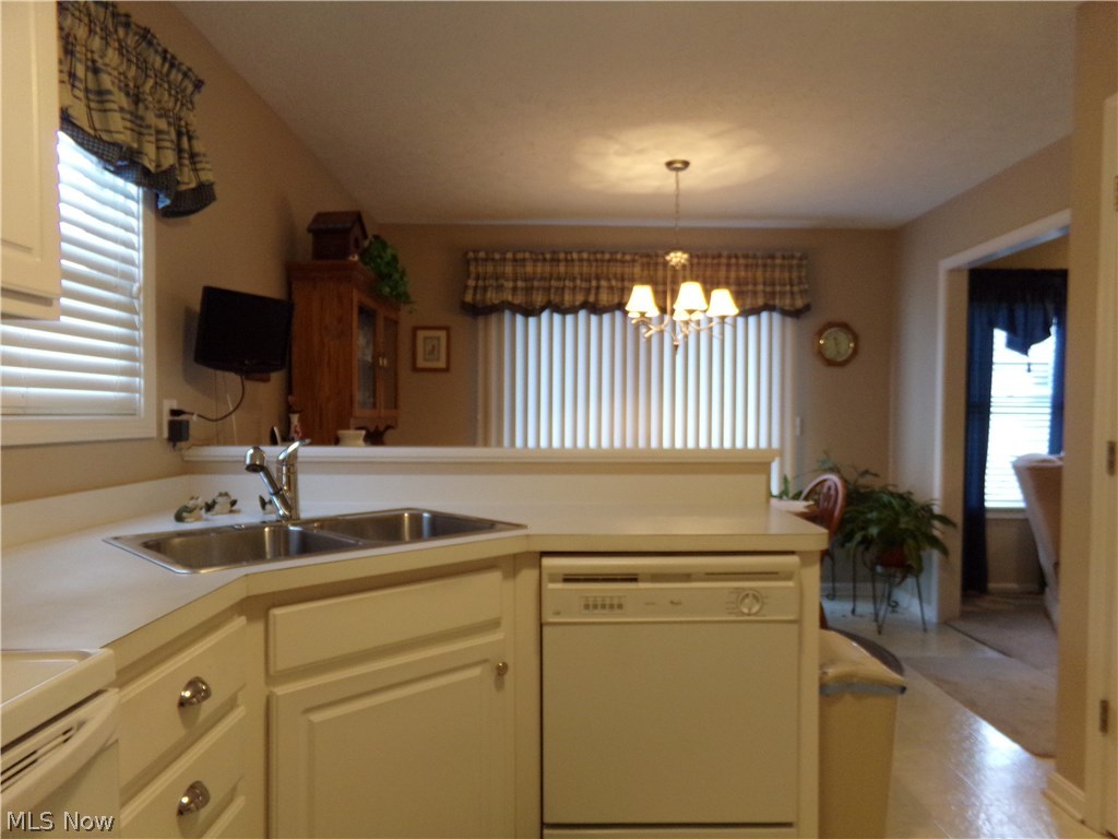 Stonehedge Condo - Residential