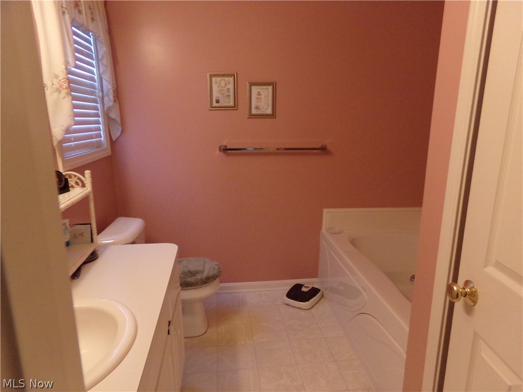 Stonehedge Condo - Residential