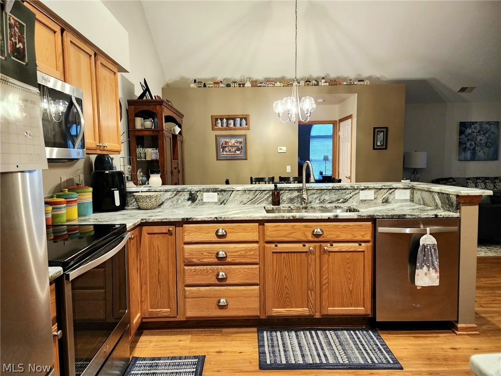 Highland Crk Condo - Residential