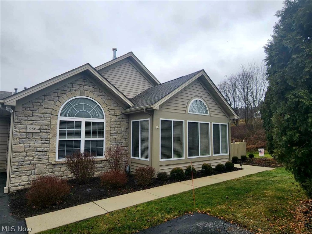 Highland Crk Condo - Residential