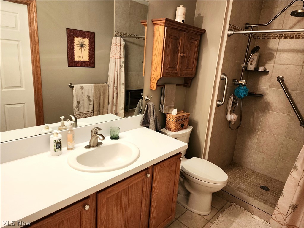 Highland Crk Condo - Residential