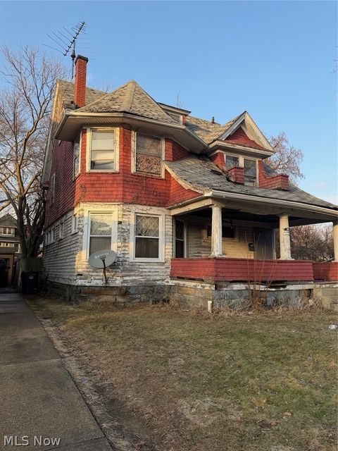 Tiny photo for 10719 Grantwood Avenue, Cleveland, OH 44108 (MLS # 5190334)