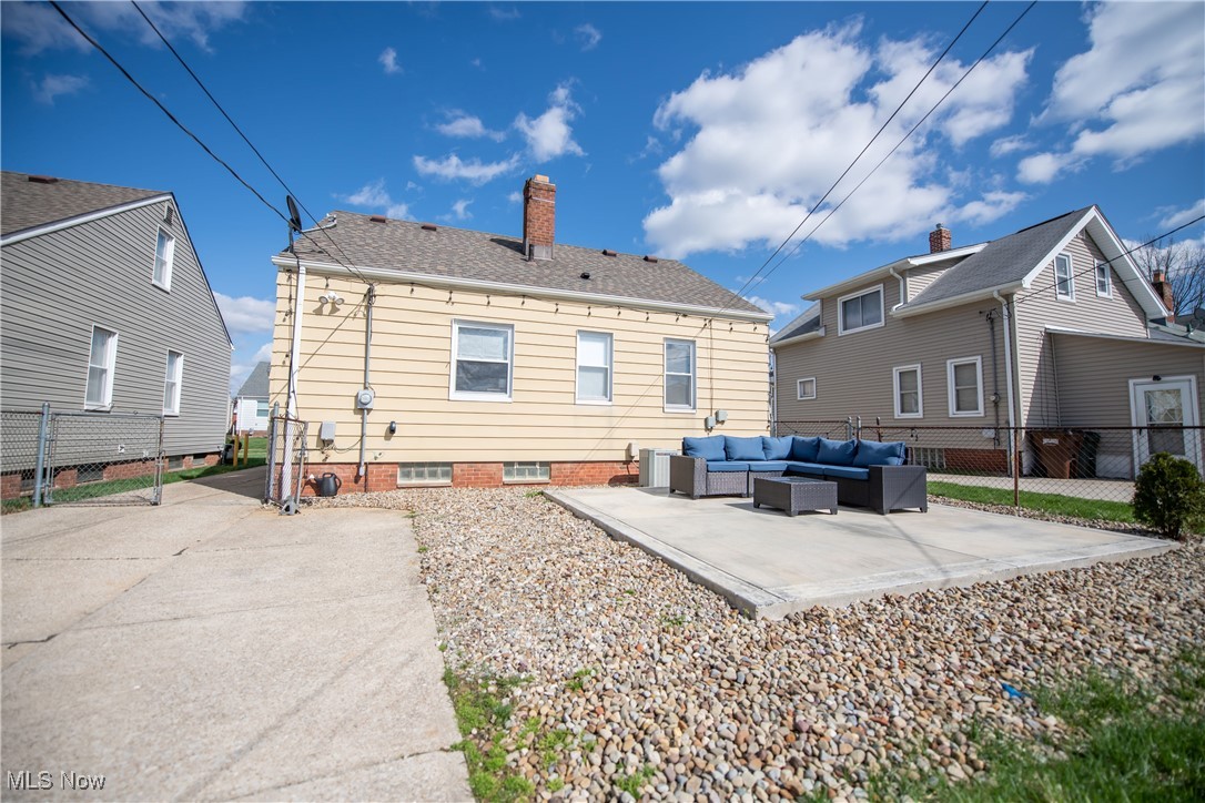 5256 W 49th Street, Parma, Ohio image 28