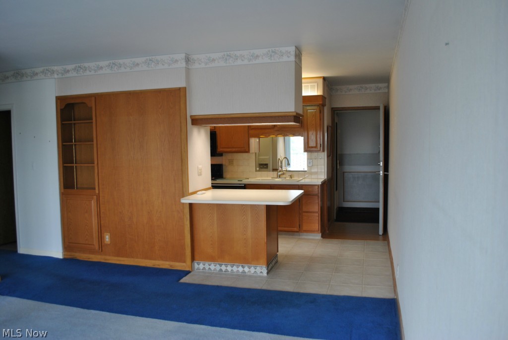 Seven Stories East Condo - Residential