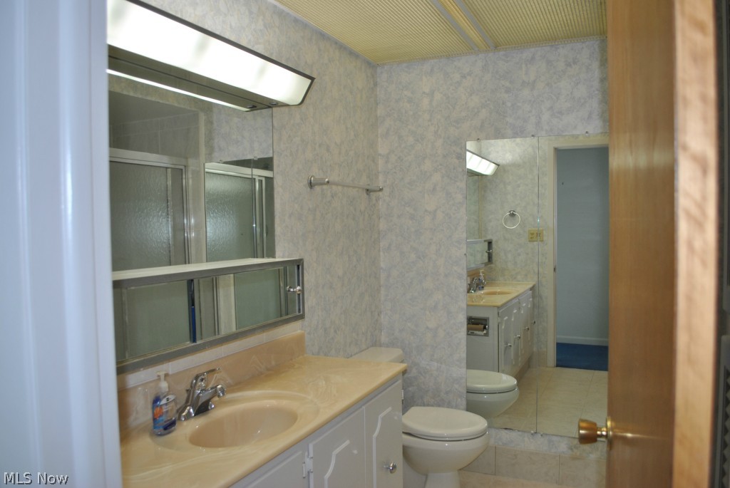 Seven Stories East Condo - Residential