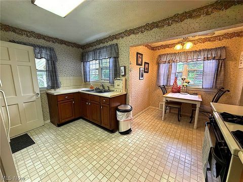 Tiny photo for 1502 Slusser Road, Akron, OH 44305 (MLS # 5202825)