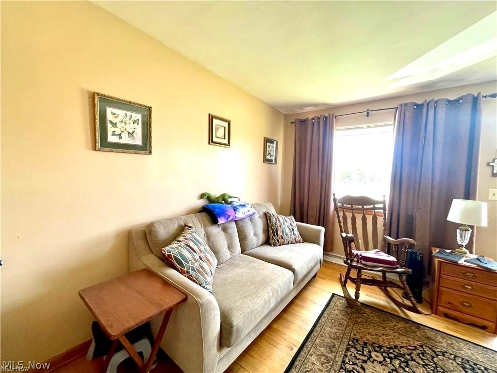 Village/Windham - Residential Income