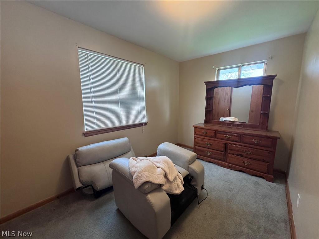 Village/Windham - Residential Income