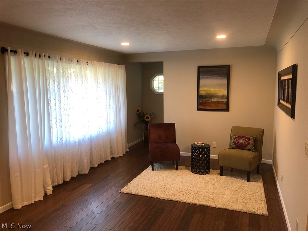 Paul Fodors Broadview Orchard - Residential