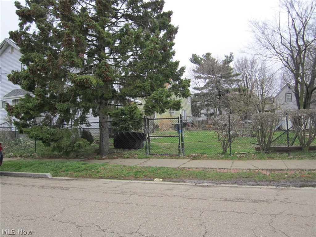 Inman Allotment - Residential