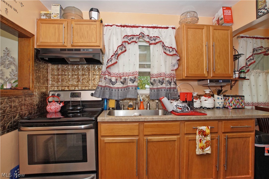 Utopia Beach 02 - Residential