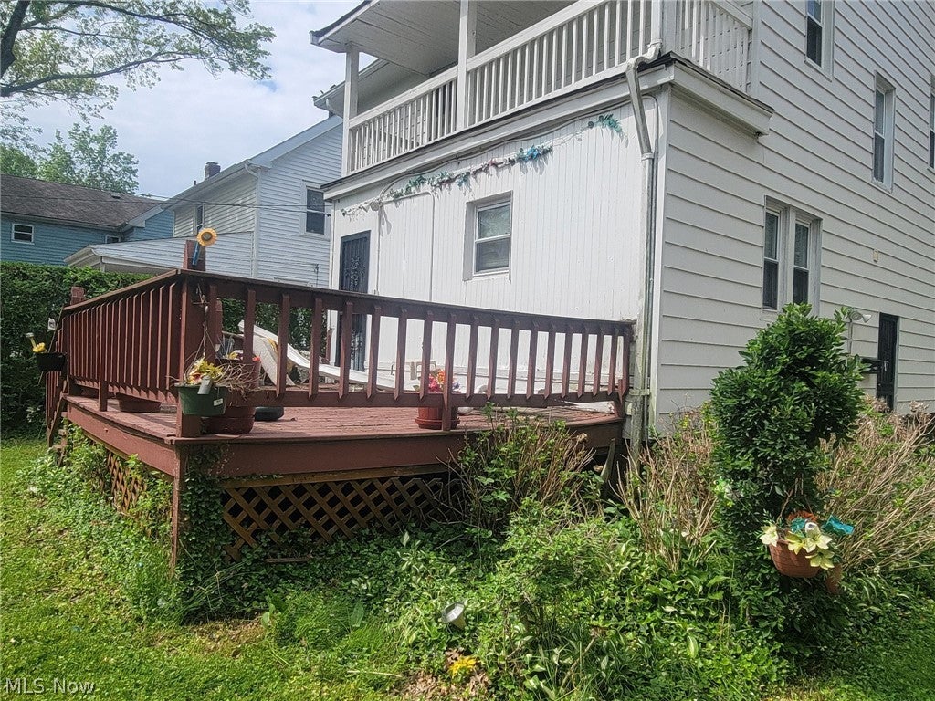 1597 Maple Road
