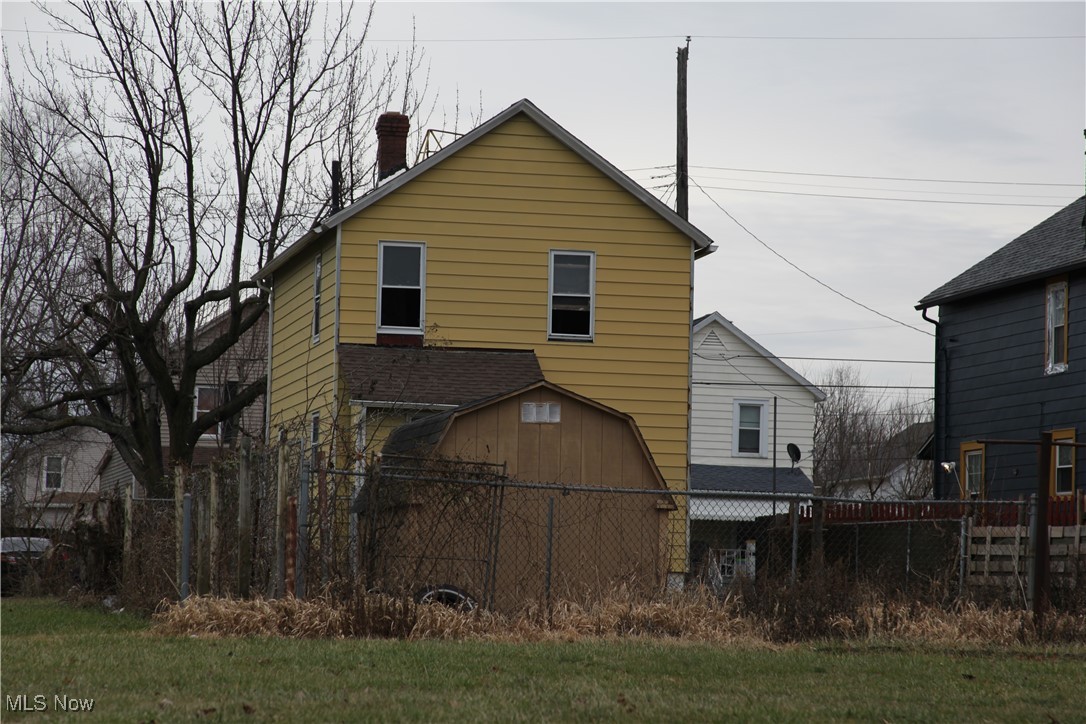 3144 Camden Avenue, Lorain, Ohio image 4