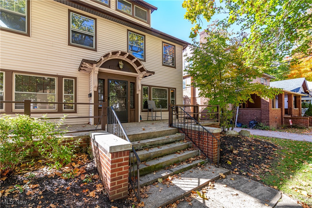 Frst Hill - Residential Income