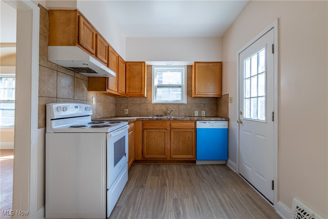 Frst Hill - Residential Income