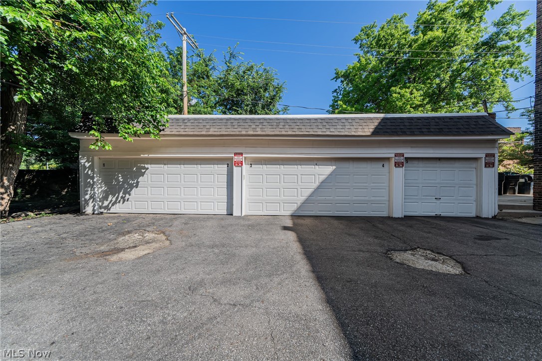 Hampshire Commons Condo - Residential