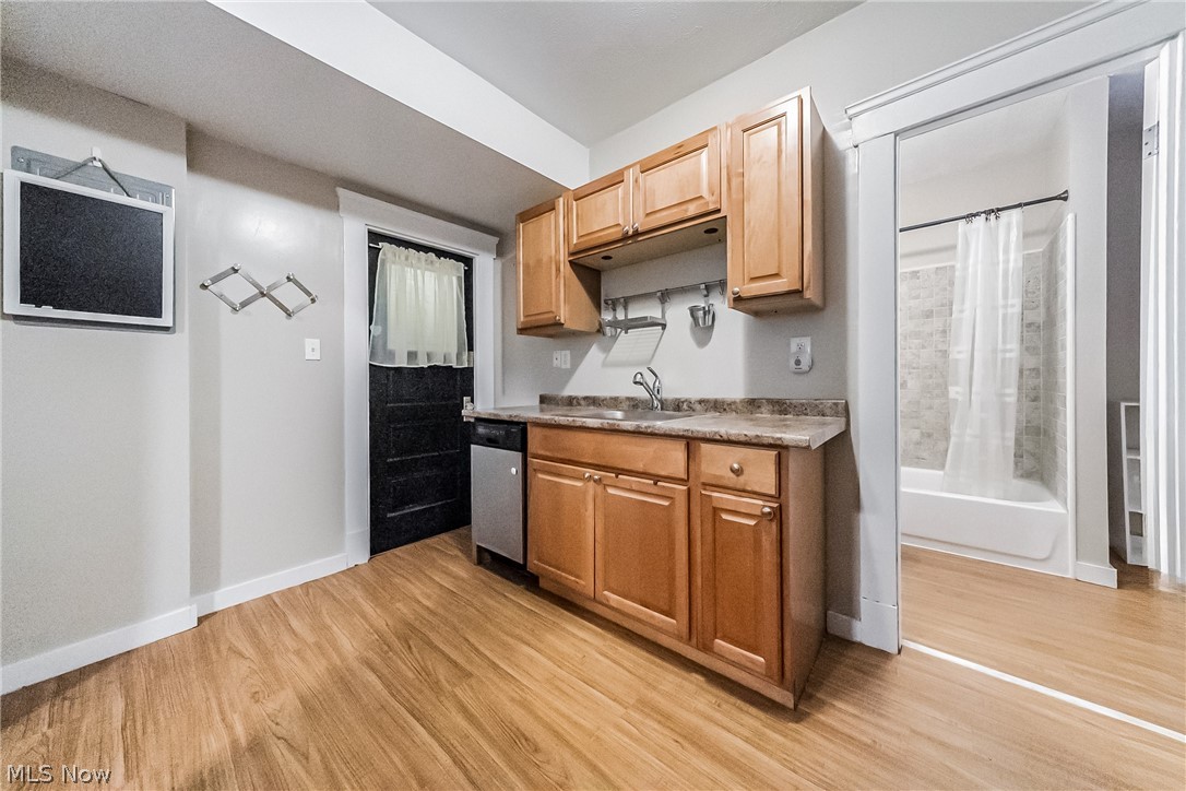 Hampshire Commons Condo - Residential