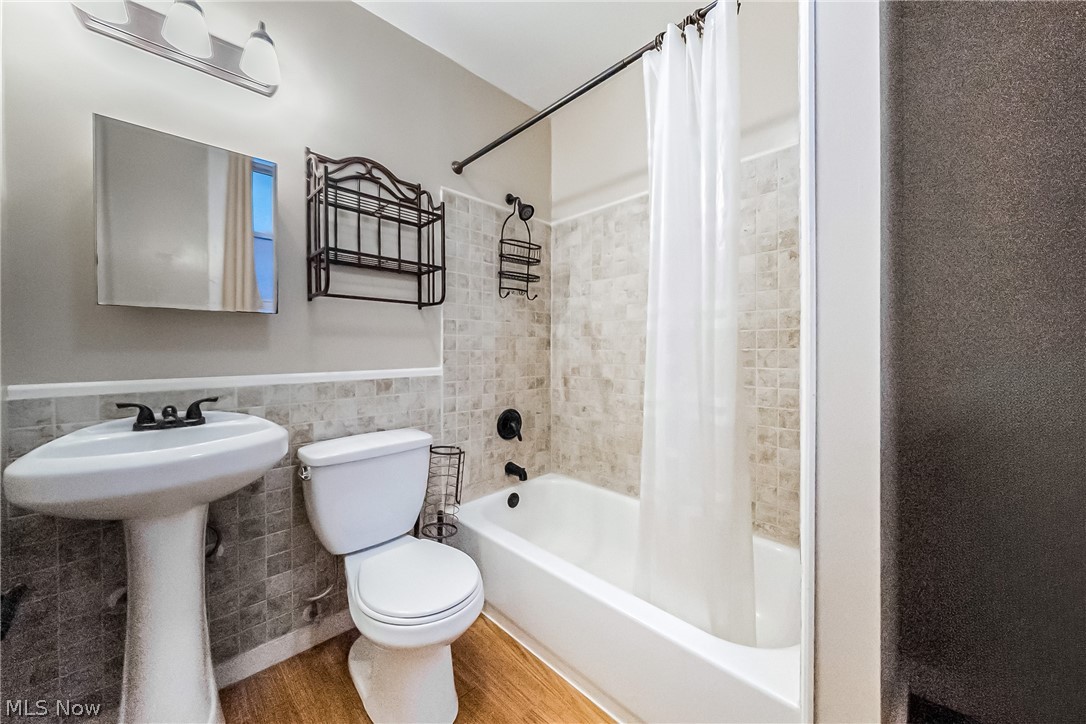 Hampshire Commons Condo - Residential