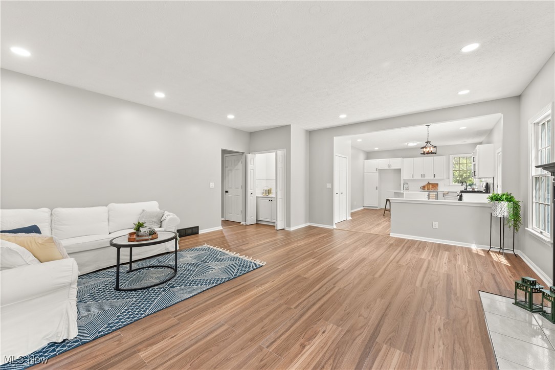 8080 Fair Road, Strongsville, Ohio image 10