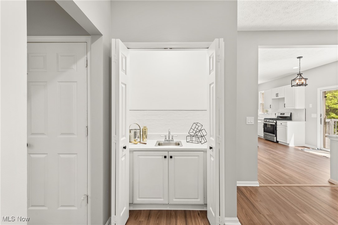 8080 Fair Road, Strongsville, Ohio image 11