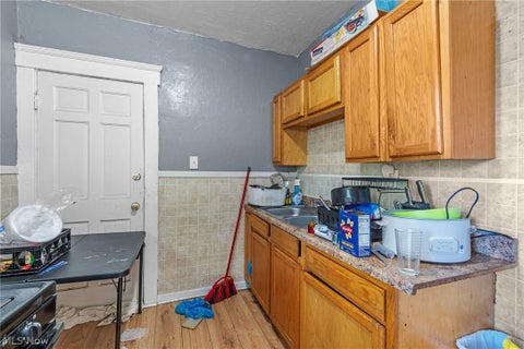 Tiny photo for 7915 Linwood Avenue, Cleveland, OH 44103 (MLS # 5254907)