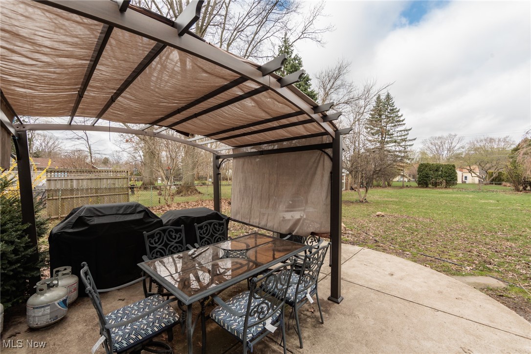 422 Bradley Road, Bay Village, Ohio image 29
