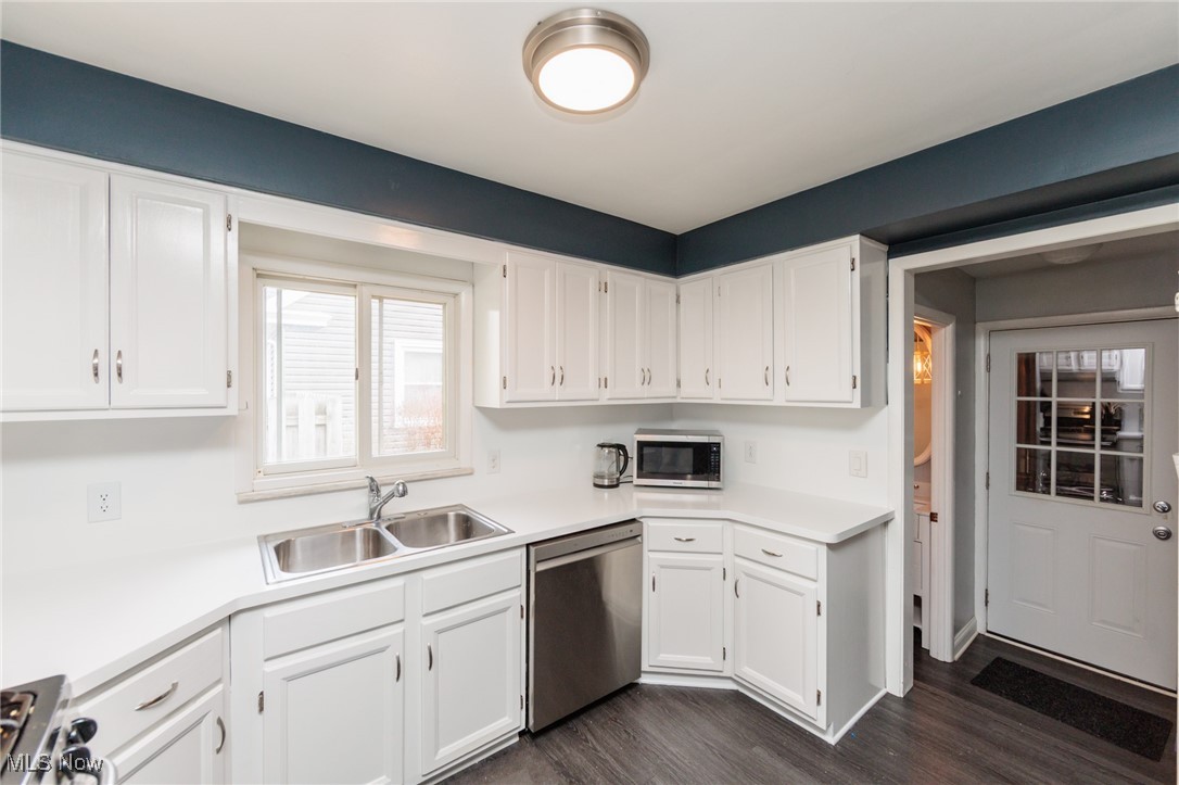 422 Bradley Road, Bay Village, Ohio image 10