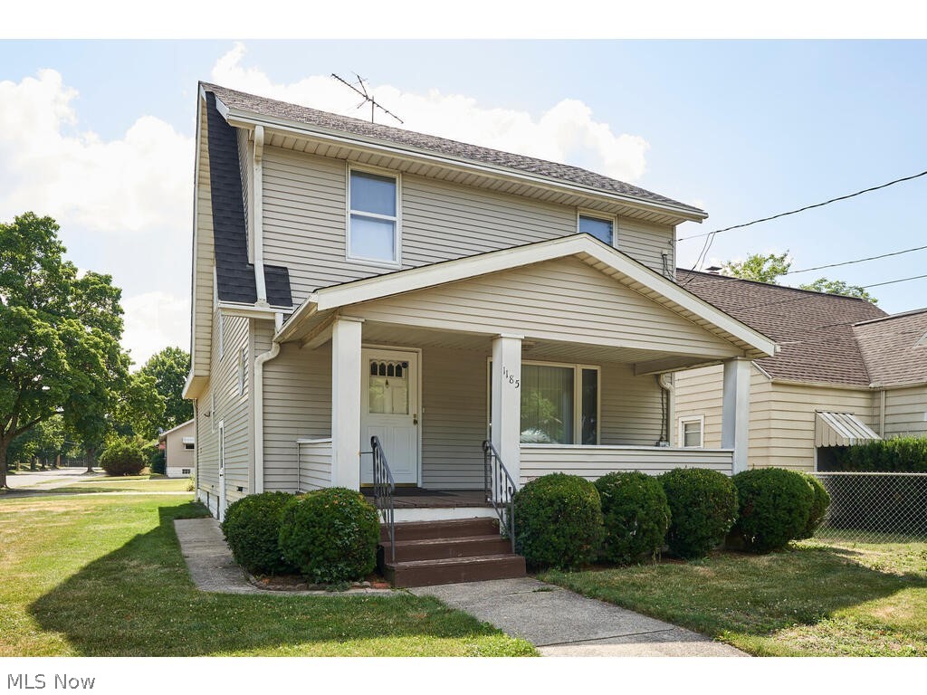 Photo 1 of 21 — 1185 Herberich Avenue, Akron, OH 44301