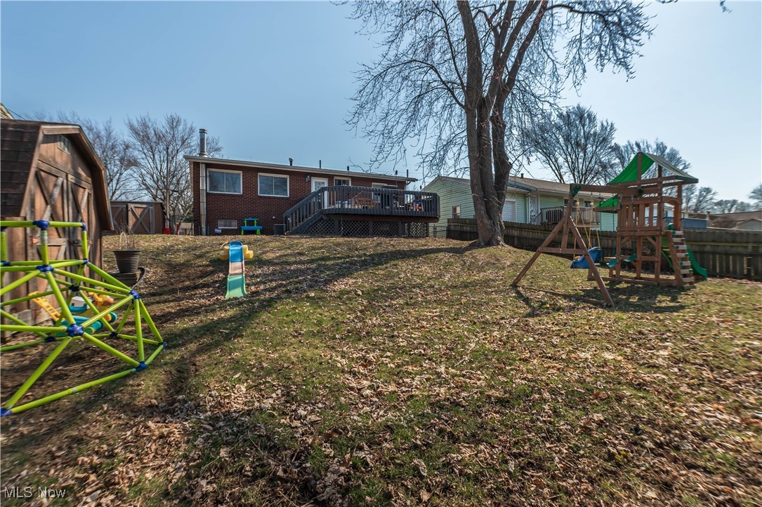 1232 Valley Drive, North Canton, Ohio image 11