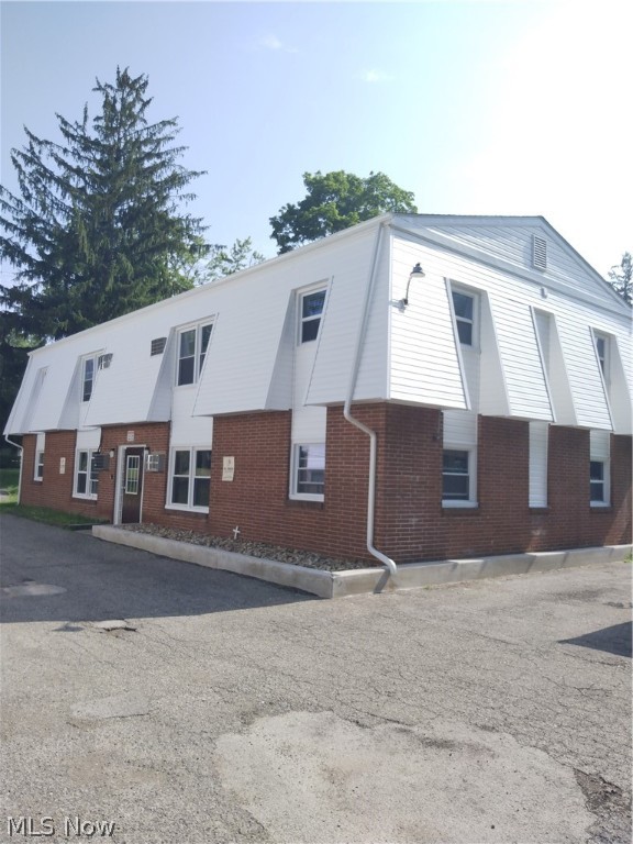 Photo 1 of 13 — 127 Shields Road, Youngstown, OH 44512