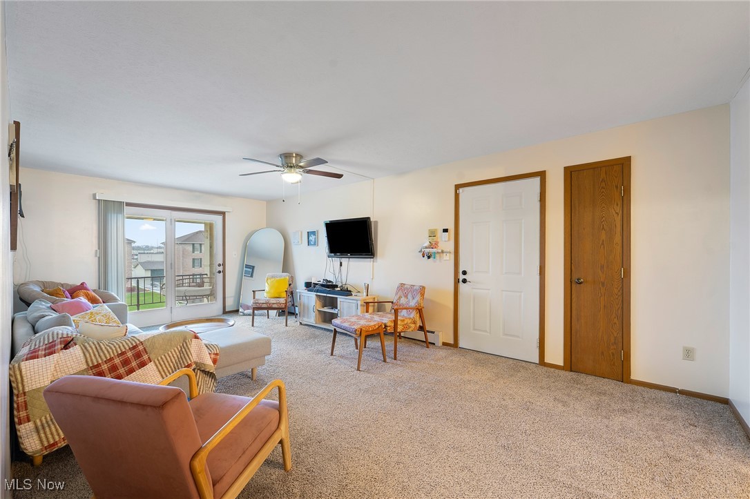 Presidential Square Condo - Residential