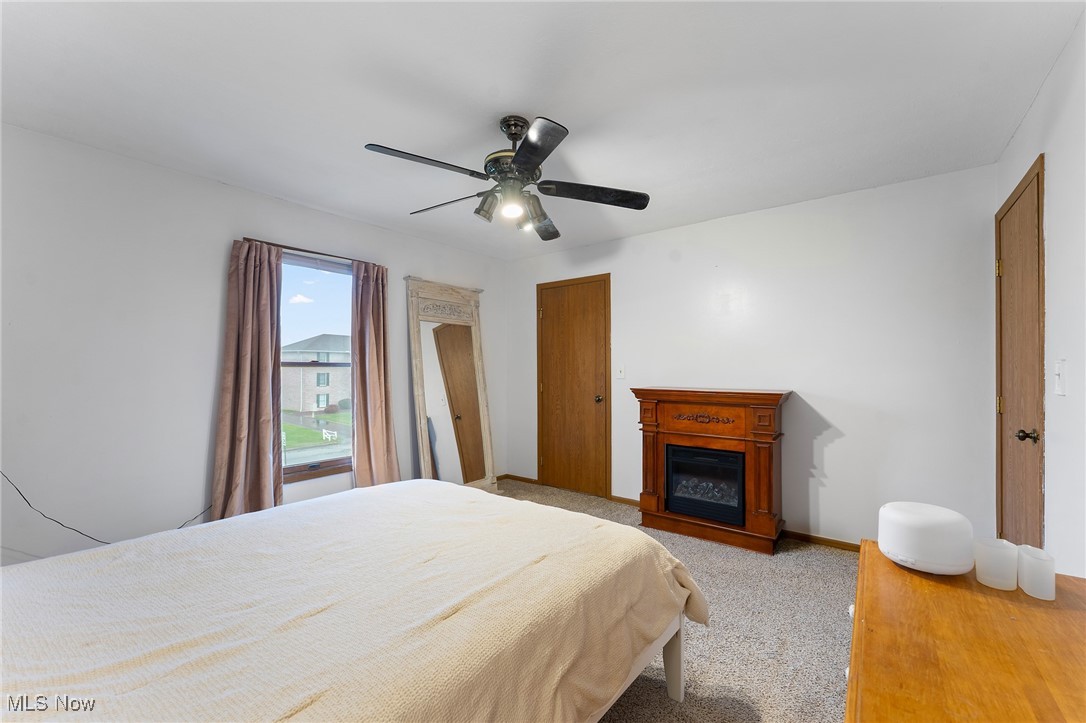 Presidential Square Condo - Residential