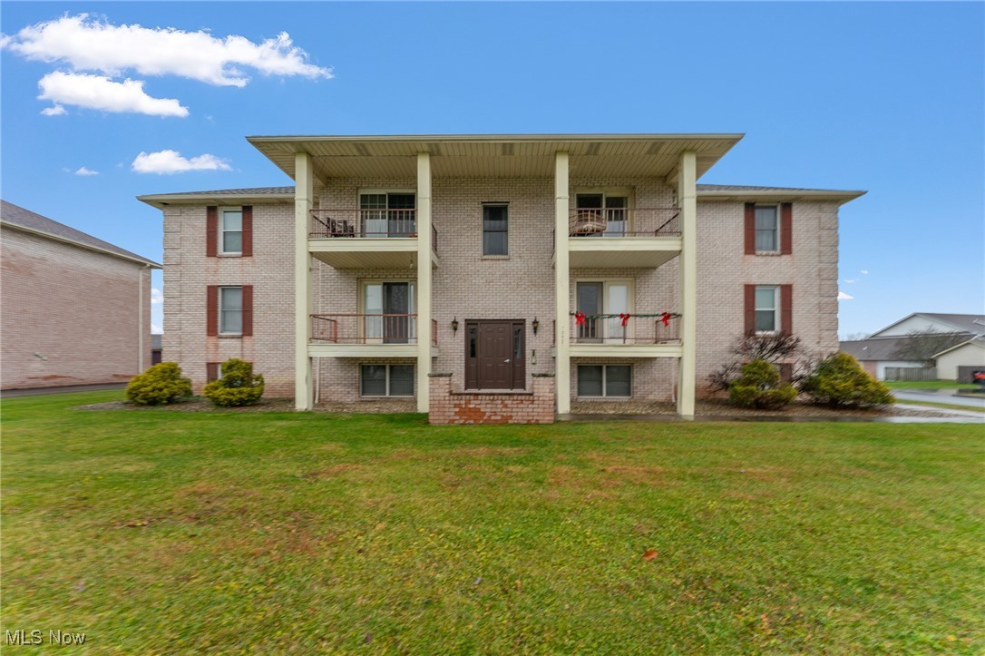 Presidential Square Condo - Residential