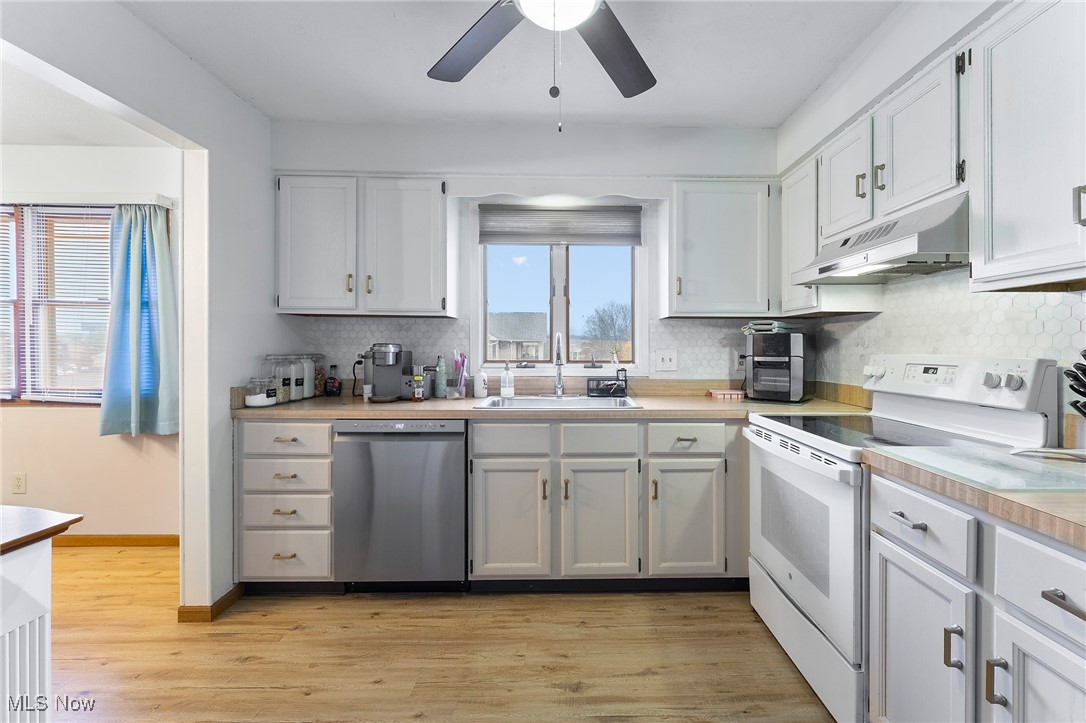 Presidential Square Condo - Residential