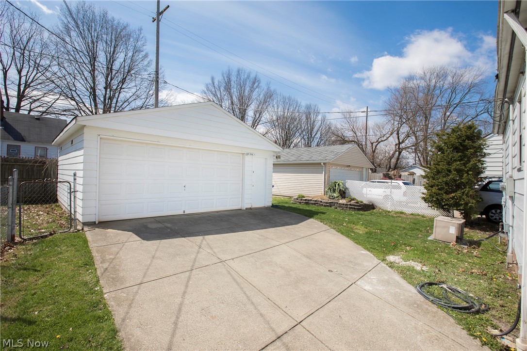 Free-Luce Land & Bldg Cos - Residential