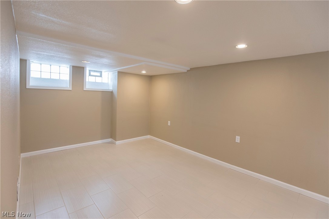 Free-Luce Land & Bldg Cos - Residential