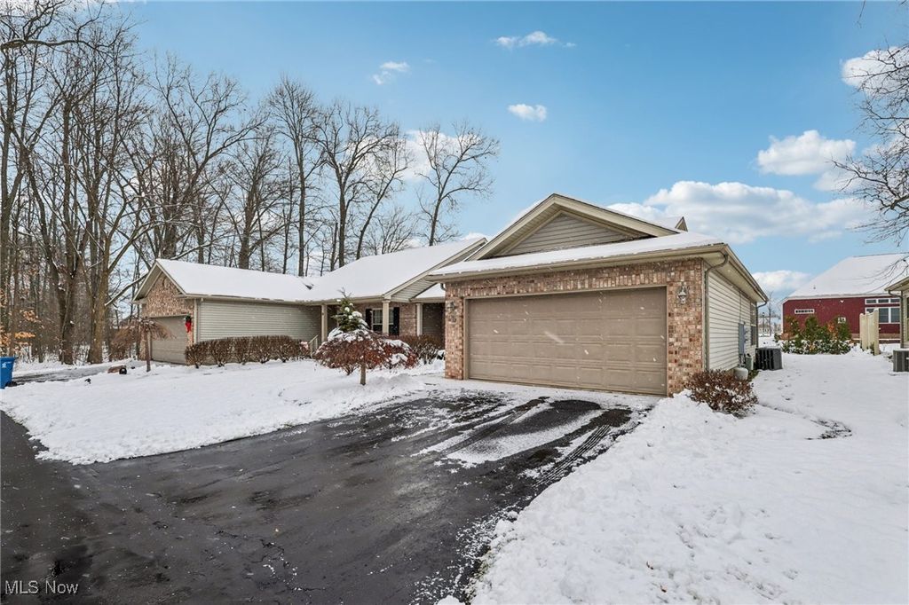 Photo of 6695 Clingan Road #32, Poland, OH 44514 (MLS # 5175628)